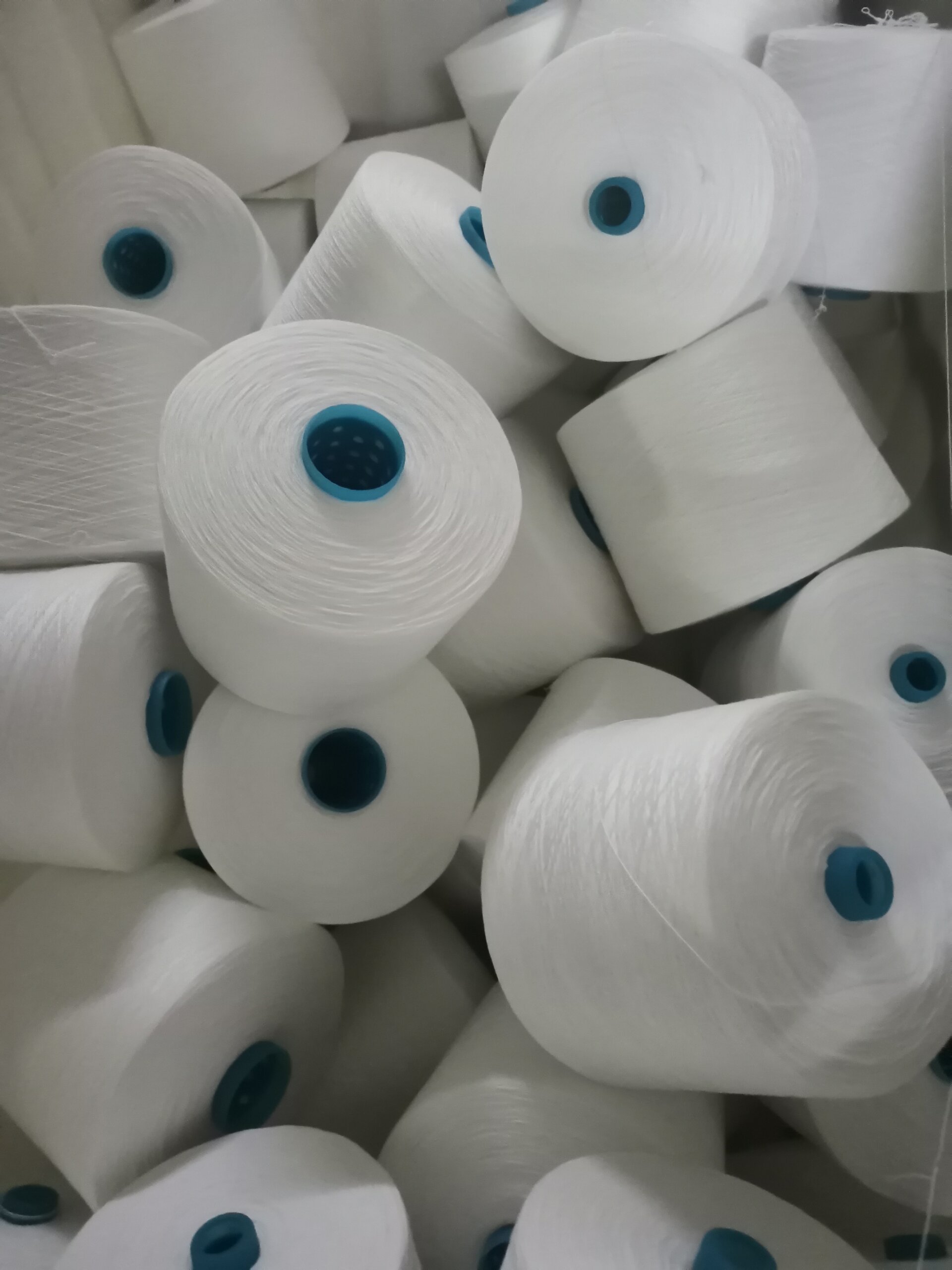 100% SPUN POLYESTER YARN 20S/3
