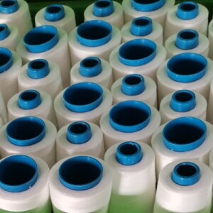 Polyester sewing thread 30S/3