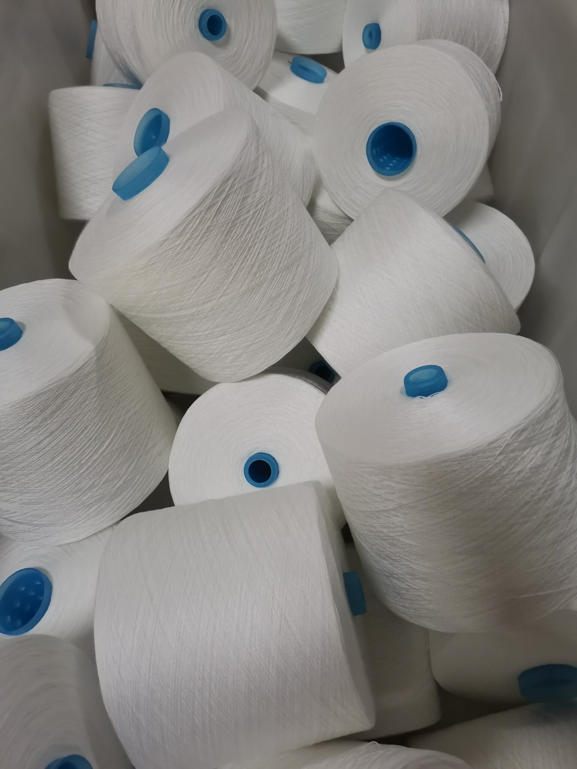 100% SPUN POLYESTER YARN 40S/2